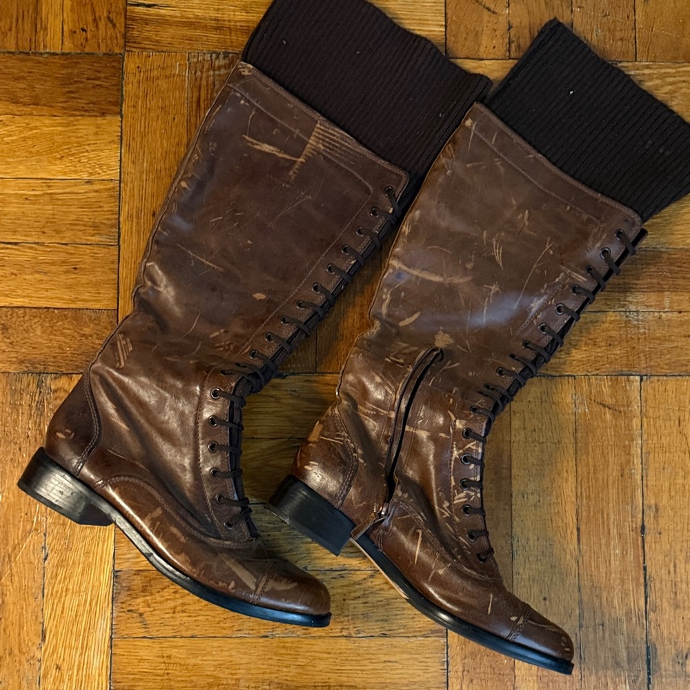 Brown Lace-Up High Quality Equestrian Leather Boot.